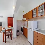 Kuzma - One-bedroom With Balcony And Sea View