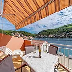 Apartmán Kuzma - One-bedroom With Balcony And Sea View *