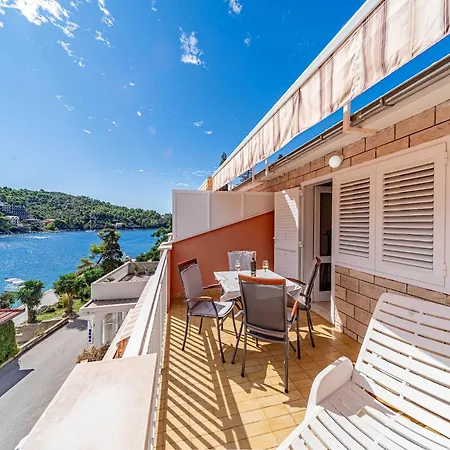 Apartmán Kuzma - One-bedroom With Balcony And Sea View *