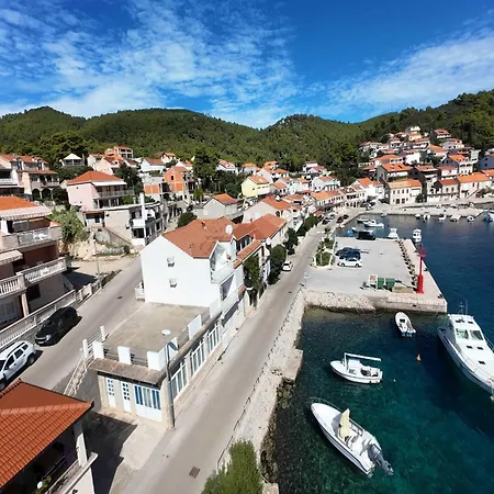 Kuzma - One-bedroom With Balcony And Sea View Apartment