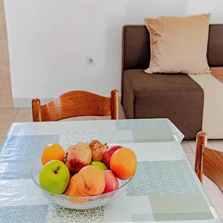 Kuzma - One-bedroom With Balcony And Sea View