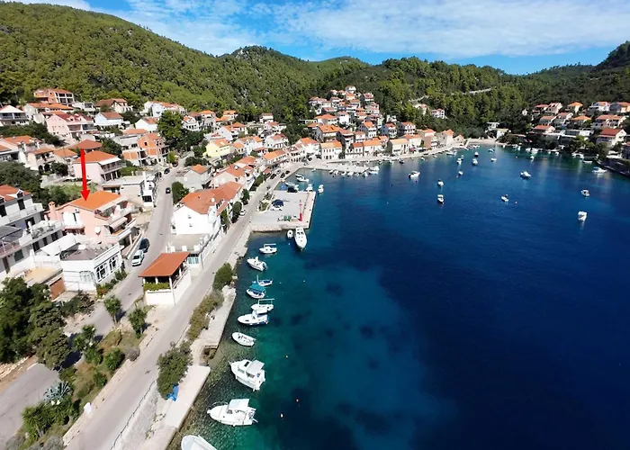 Kuzma - One-bedroom With Balcony And Sea View * Smokvica (Korcula)